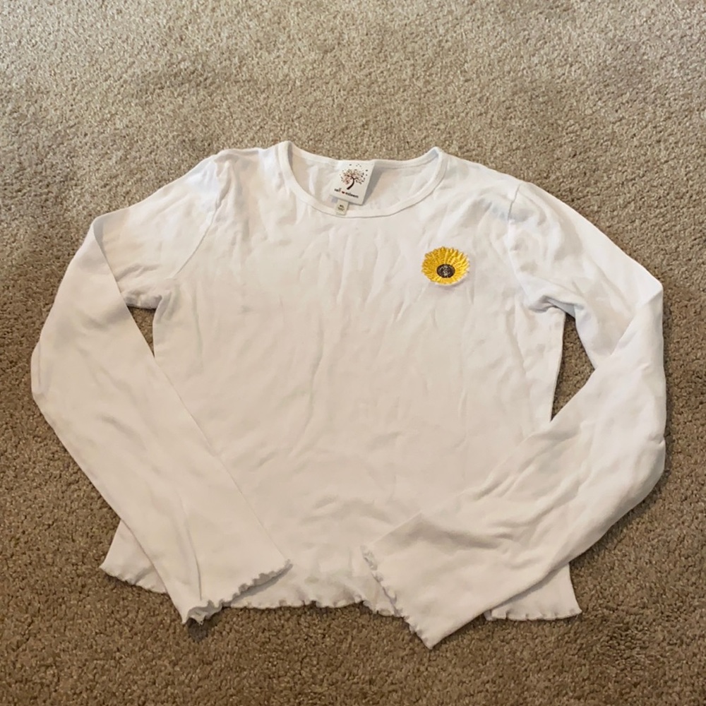 white cropped long sleeve lettuce edge shirt